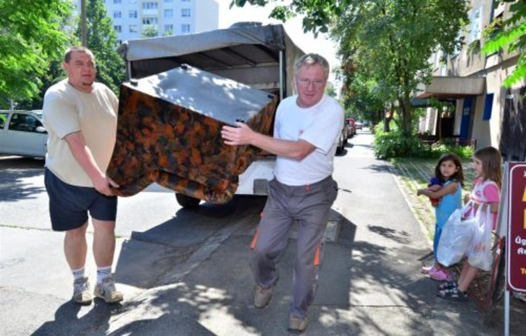Poloskainvázió után segített a városi program