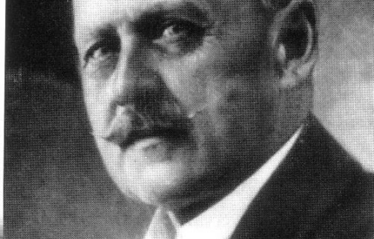 Névadó – Vadas Jenő