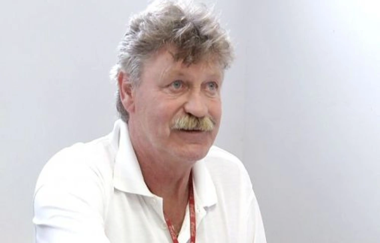 Salamonból ellenőr lett