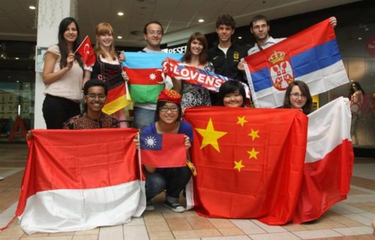 Global Village a Miskolc Plázában