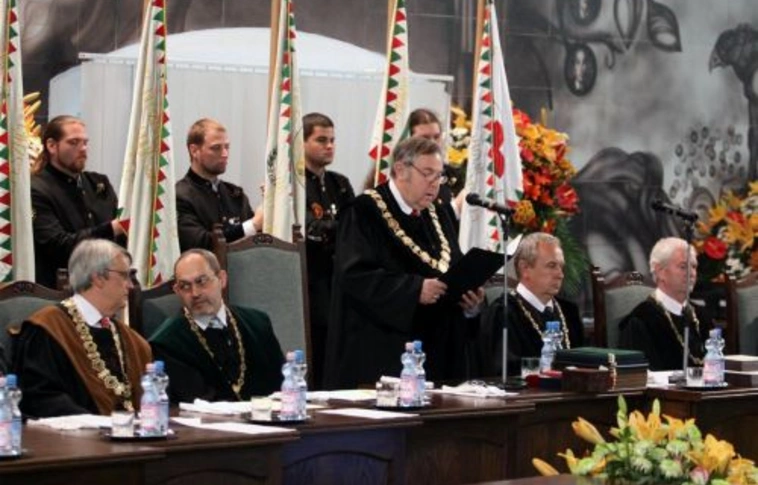 Egyetemi díszpolgár lett az Országgyűlés alelnöke
