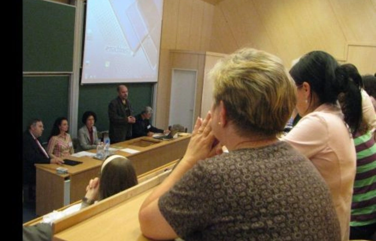 Iskolákon segít a szakmai műhely