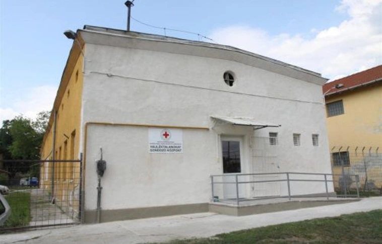 Nappali melegedőt kaptak a hontalanok