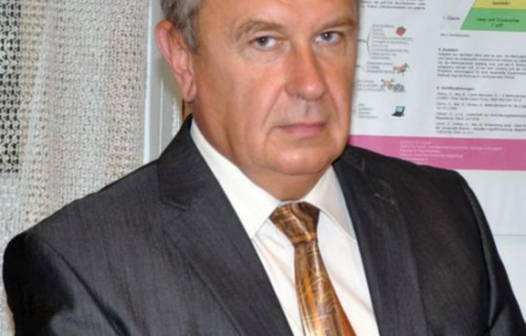 Ukrán akadémikus lett a miskolci professzor 
