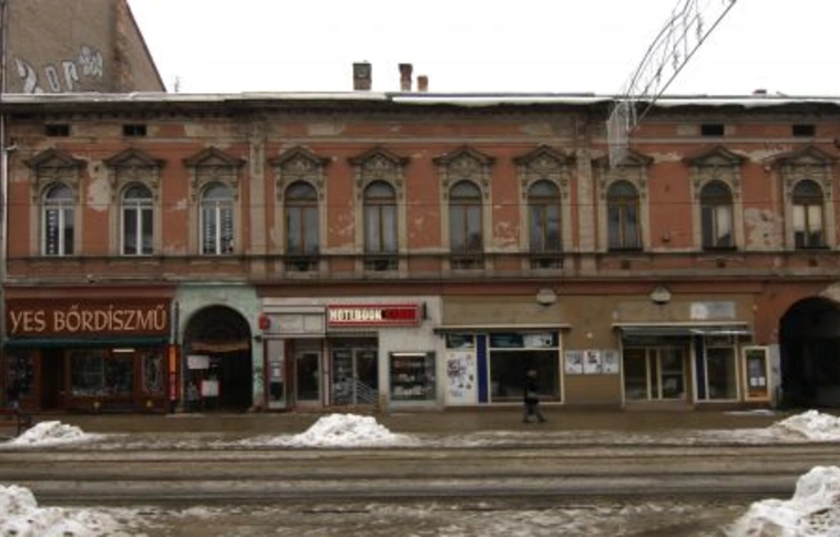Belváros: megújuló homlokzatok, eltérő vélemények 