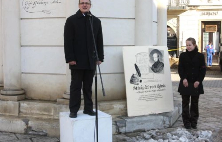 Útra kelt a „verskommandó”