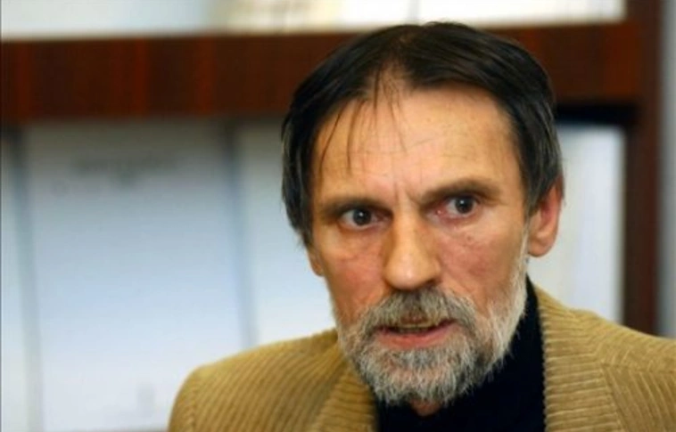 Furmann Imréről nevezték el a művelődési központot Nyékládházán