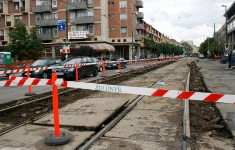 Forgalmi változás a Selyemréten