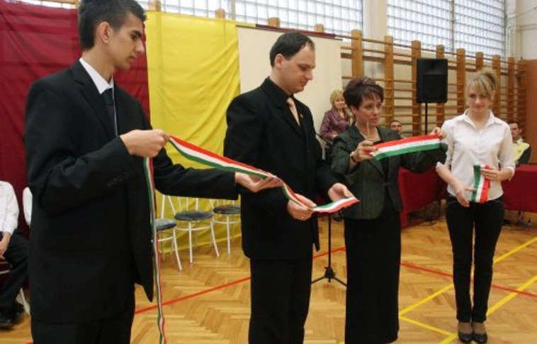 Megújult a Könyves Kálmán Általános Iskola