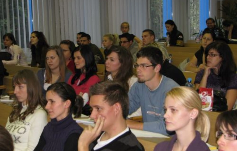 Marketinggel is kezelhetők a társadalmi problémák?
