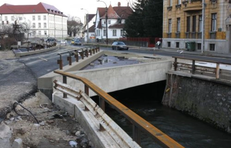 Utat tévesztett tehermentesítő