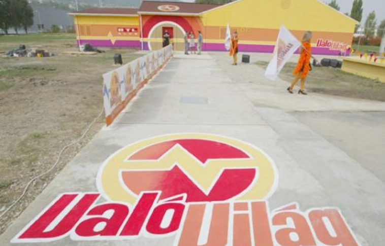 Stohl helyett Balázs vezeti majd a Való Világ 4-et