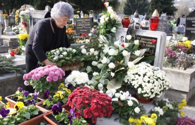 Békésen, rendkívüli esemény nélkül telt a mindenszentek napja