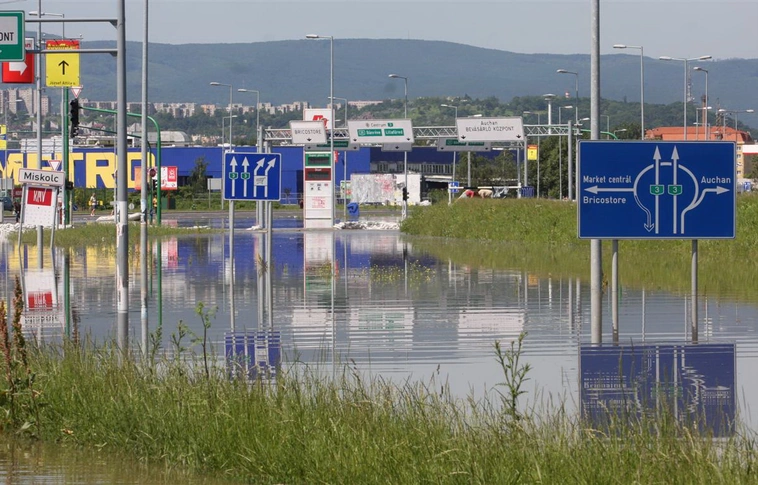 Védekezés és vízhelyzet Miskolcon