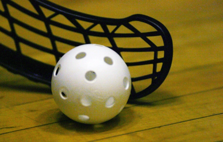 Hétvégi floorball-forgatag