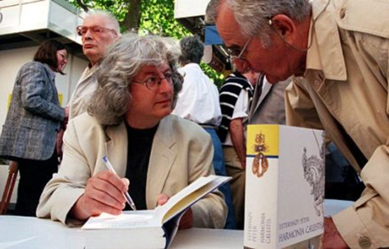 Kezdődik az Ünnepi Könyvhét