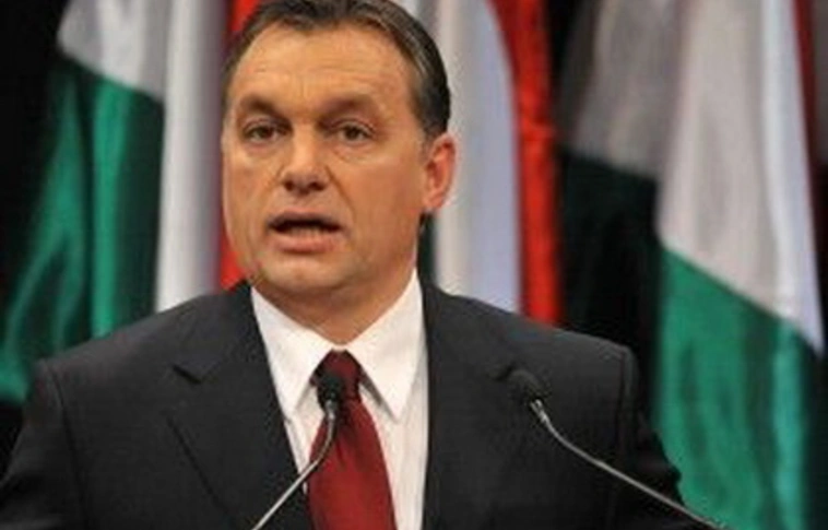 Miniszterelnöki esküt tett Orbán Viktor