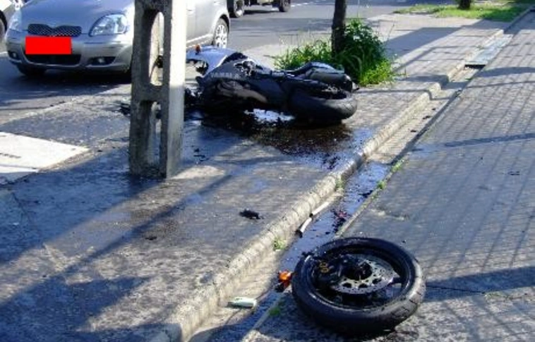 Miskolc: életveszélyes motorbaleset