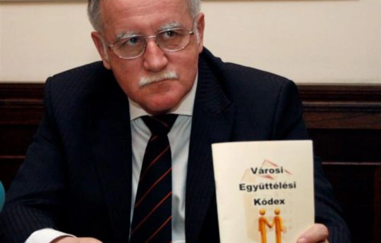 Fészekrakó-ügy, együttélési kódex