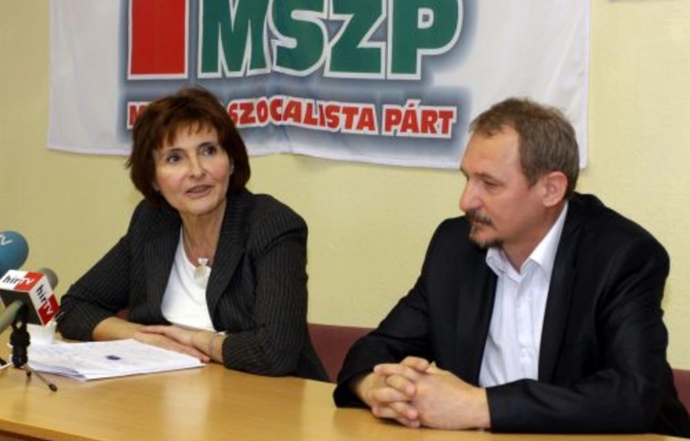 „Tíz nap, egymillió találkozás”