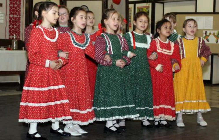 Ifjú népművészek találkozója