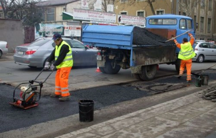 Kátyúhelyzet Miskolc városában