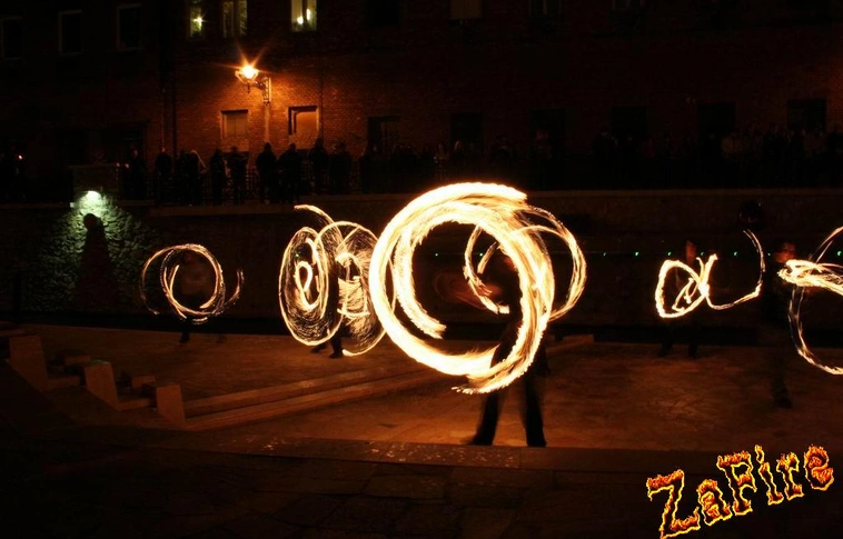 ZaFire tűzzsonglőrök a Kocsonyafesztiválon - videóval!