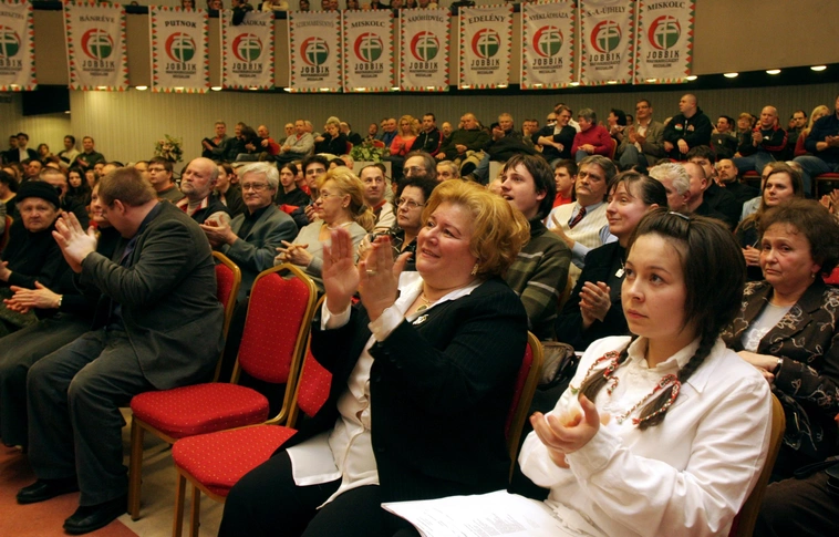 Bemutatta jelöltjeit a Jobbik