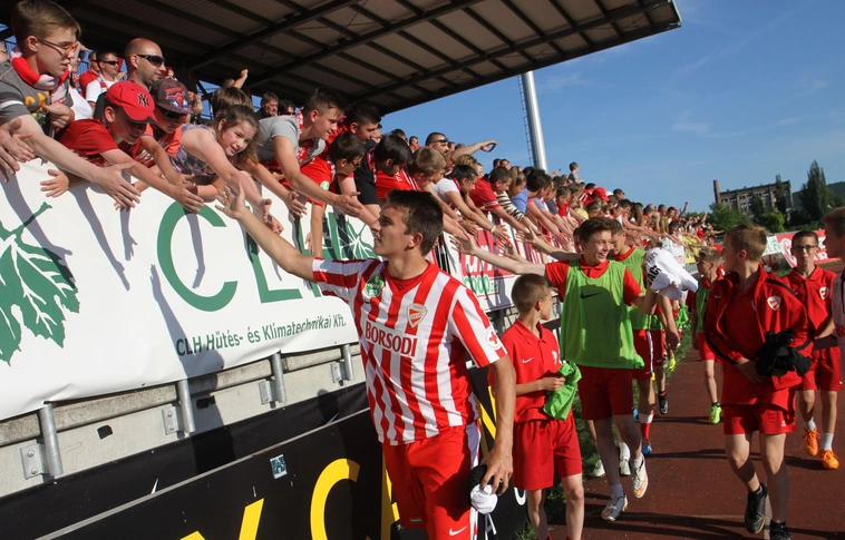 Ilyen sem volt még – szurkolói ankét a diósgyőri stadionban