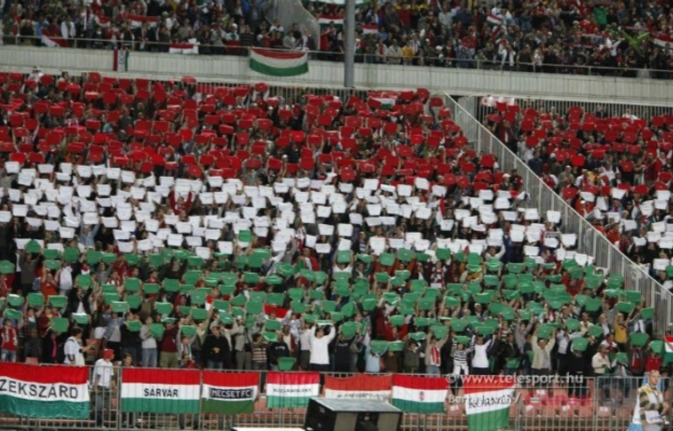 Gólzáporos vereség - még van esély, de vesztettünk a görögök ellen  