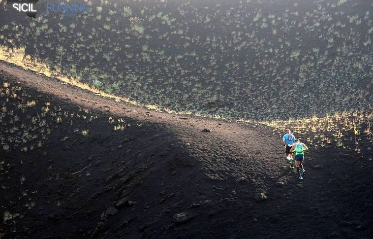 Miskolci terepfutó sikere az Etna lábánál