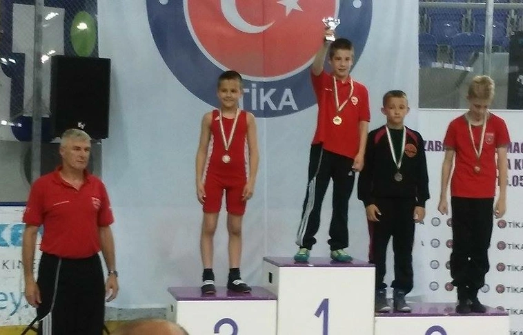 Botos Dominik a dobogó tetején