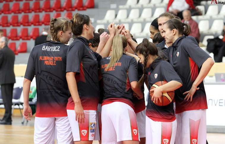 Női kosárlabda NB I - A Sopron nyerte a DVTK elleni rangadót