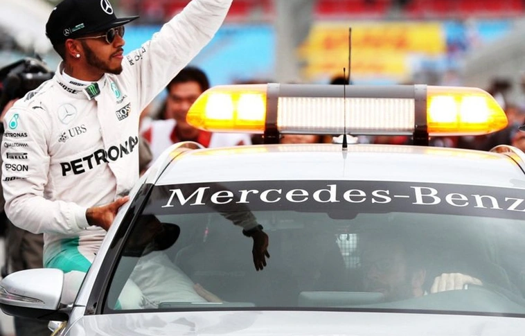 Hamilton harmadszor nyert Németországban