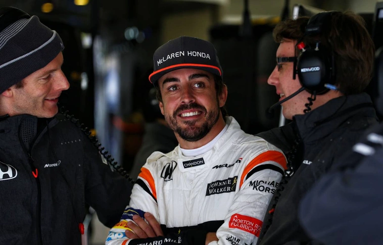 Bombameglepetés: Alonso kihagyja a Monacói Nagydíjat!