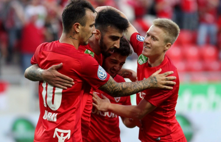 Sorsoltak a labdarúgó Magyar Kupában