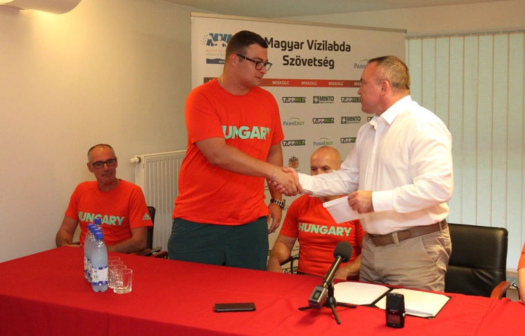A Sportiskola olimpikonjait köszöntötték