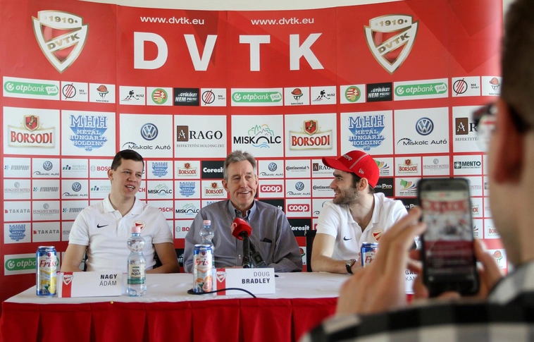 DVTK Jegesmedvék – Megvan, melyik csapatot kell legyőzni a döntőbe jutásért