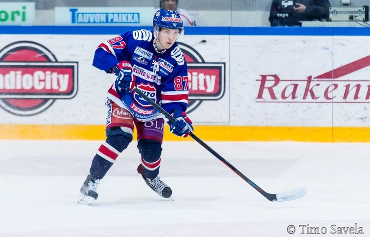 Junior világbajnok finn csatár érkezik a DVTK Jegesmedvékhez