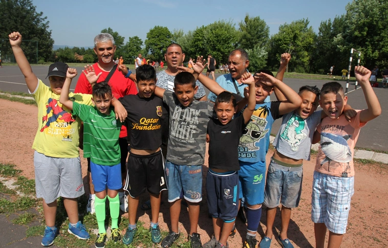 Ők döntöttek: inkább a bőrt rúgják, mint csellengenek!