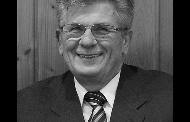 Elhunyt Szaniszló Sándor