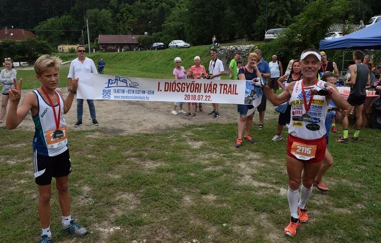 Terepfutók „vették be” a Diósgyőri várat