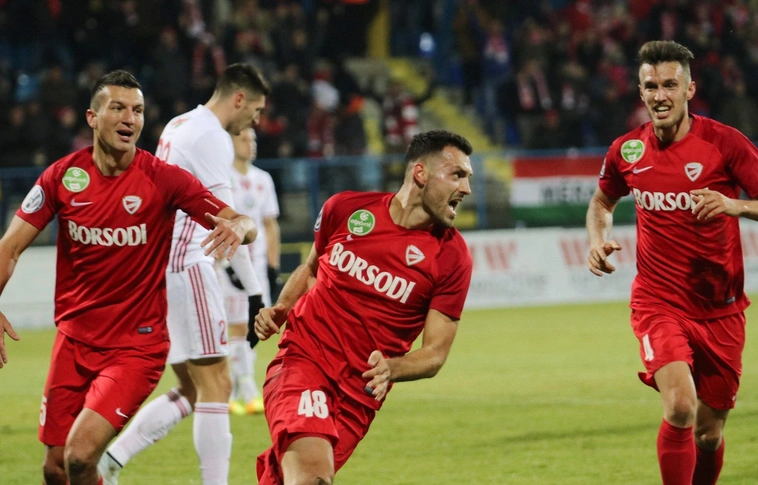 Ez az! Három gól a DVSC-nek, győzelemmel zárta az évet a Diósgyőr!