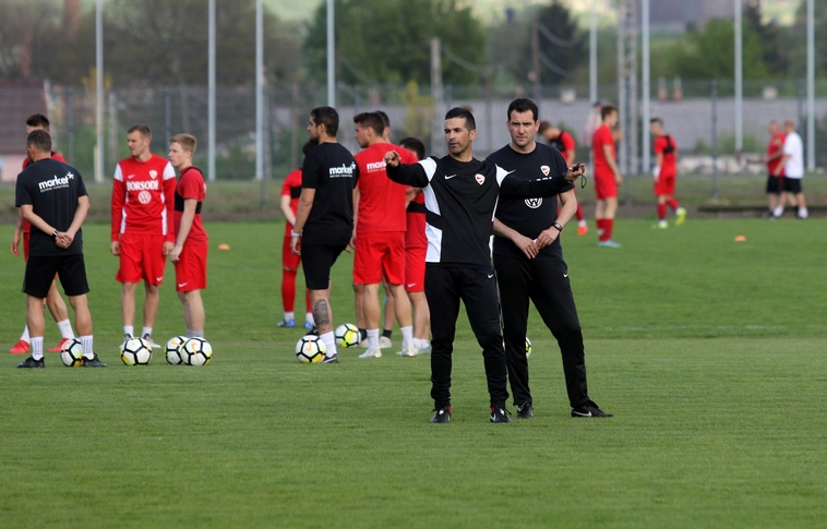 „A szívem egy darabja ezé a csapaté” – Vezetőedzőként mutatkozott be Diósgyőrben Fernando