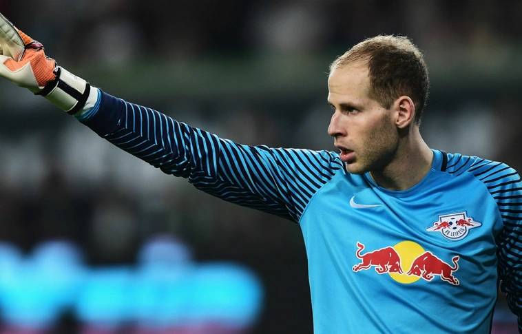 A magyar válogatott kapust már az Arsenal és a Chelsea figyeli
