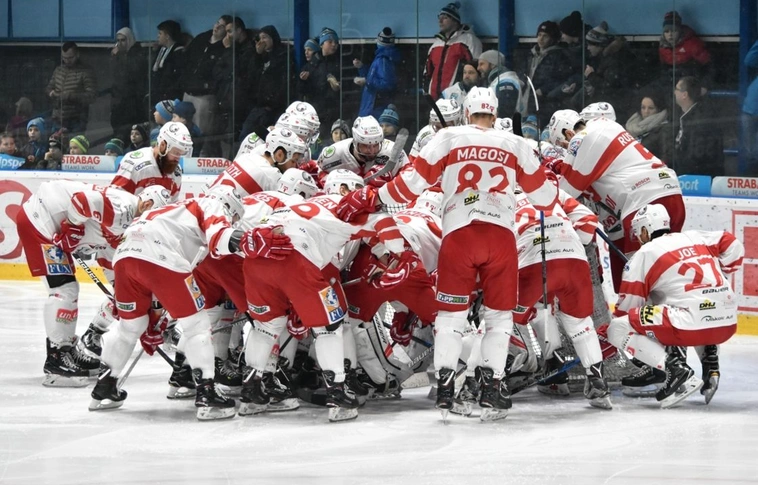 Nyitrán kezdenek a "macik"