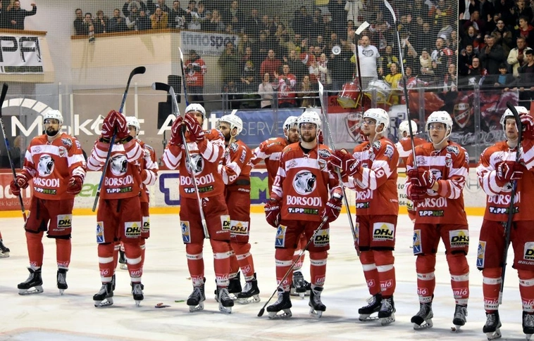 Vereséggel mutatkozott be a DVTK Jegesmedvék csapata