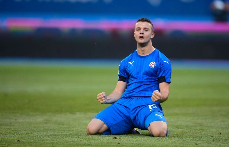 Bosnyák válogatott csatárt igazolt a Vidi