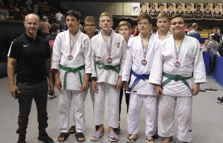 Hét judo-érem, két ob-ról