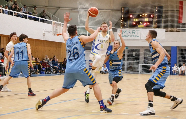 Elképesztő csapatmunkát produkált a MEAFC